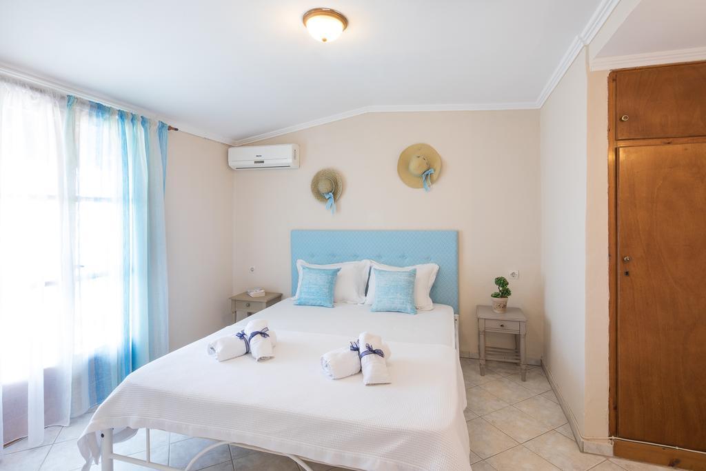 Casa Dei Venti - Sea View Apartments - 100M From The Beach เวนิทเซส ภายนอก รูปภาพ