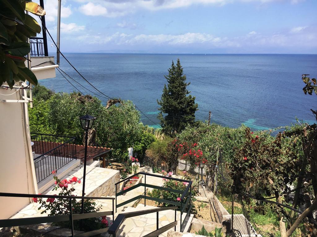 Casa Dei Venti - Sea View Apartments - 100M From The Beach เวนิทเซส ภายนอก รูปภาพ