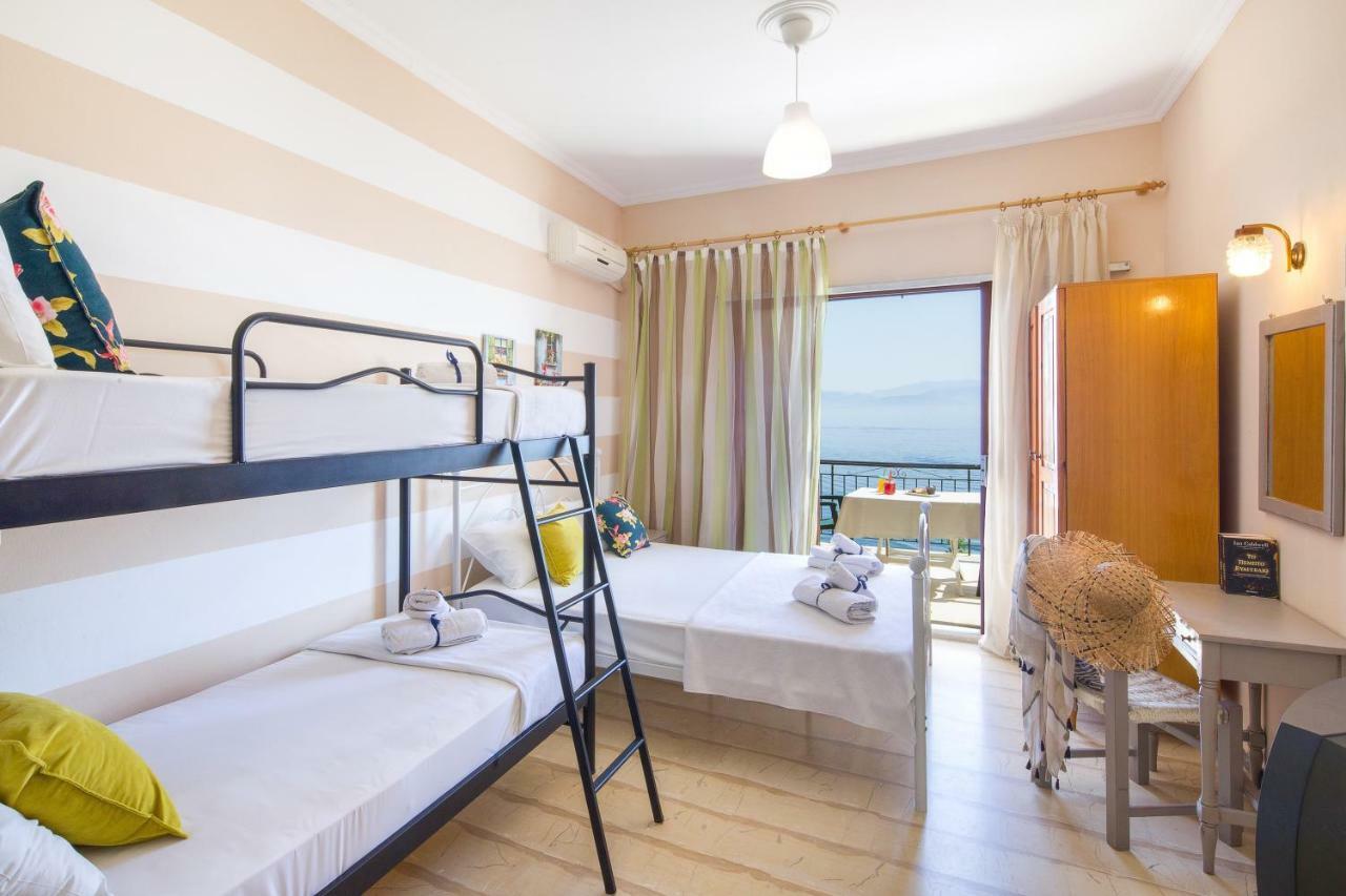 Casa Dei Venti - Sea View Apartments - 100M From The Beach เวนิทเซส ภายนอก รูปภาพ