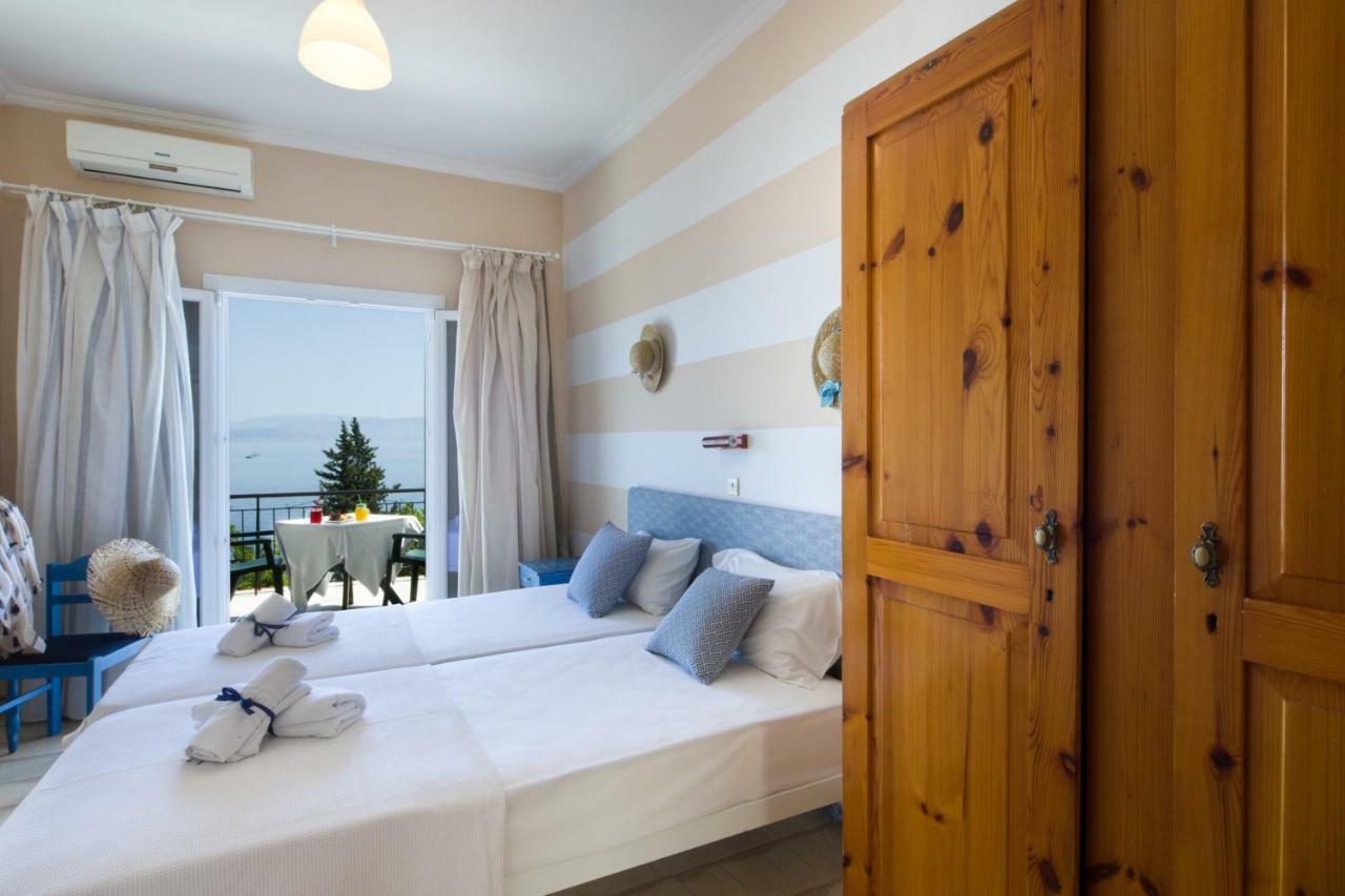 Casa Dei Venti - Sea View Apartments - 100M From The Beach เวนิทเซส ภายนอก รูปภาพ